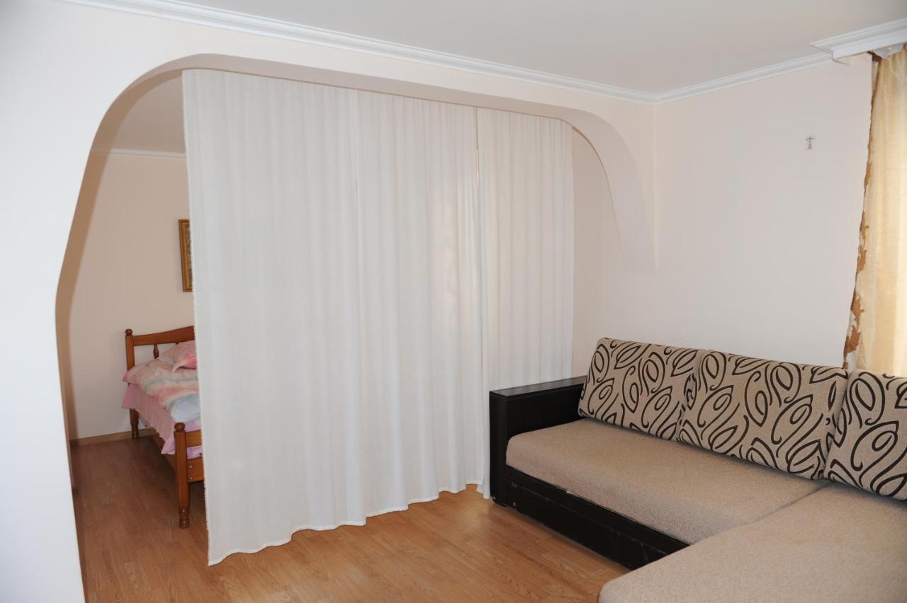 Apartment On Prospekt Mira 71 Soukhoumi Extérieur photo