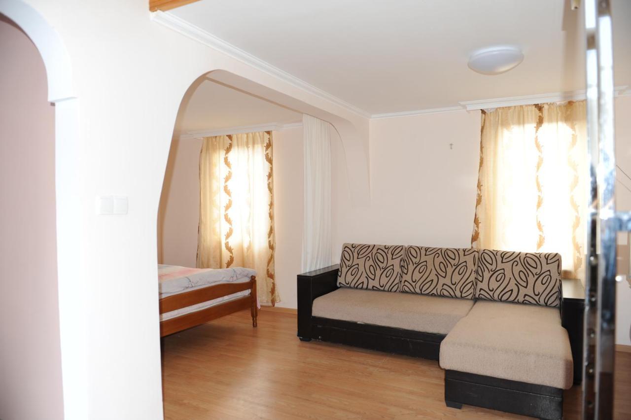 Apartment On Prospekt Mira 71 Soukhoumi Extérieur photo